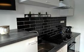 E&S Apartments